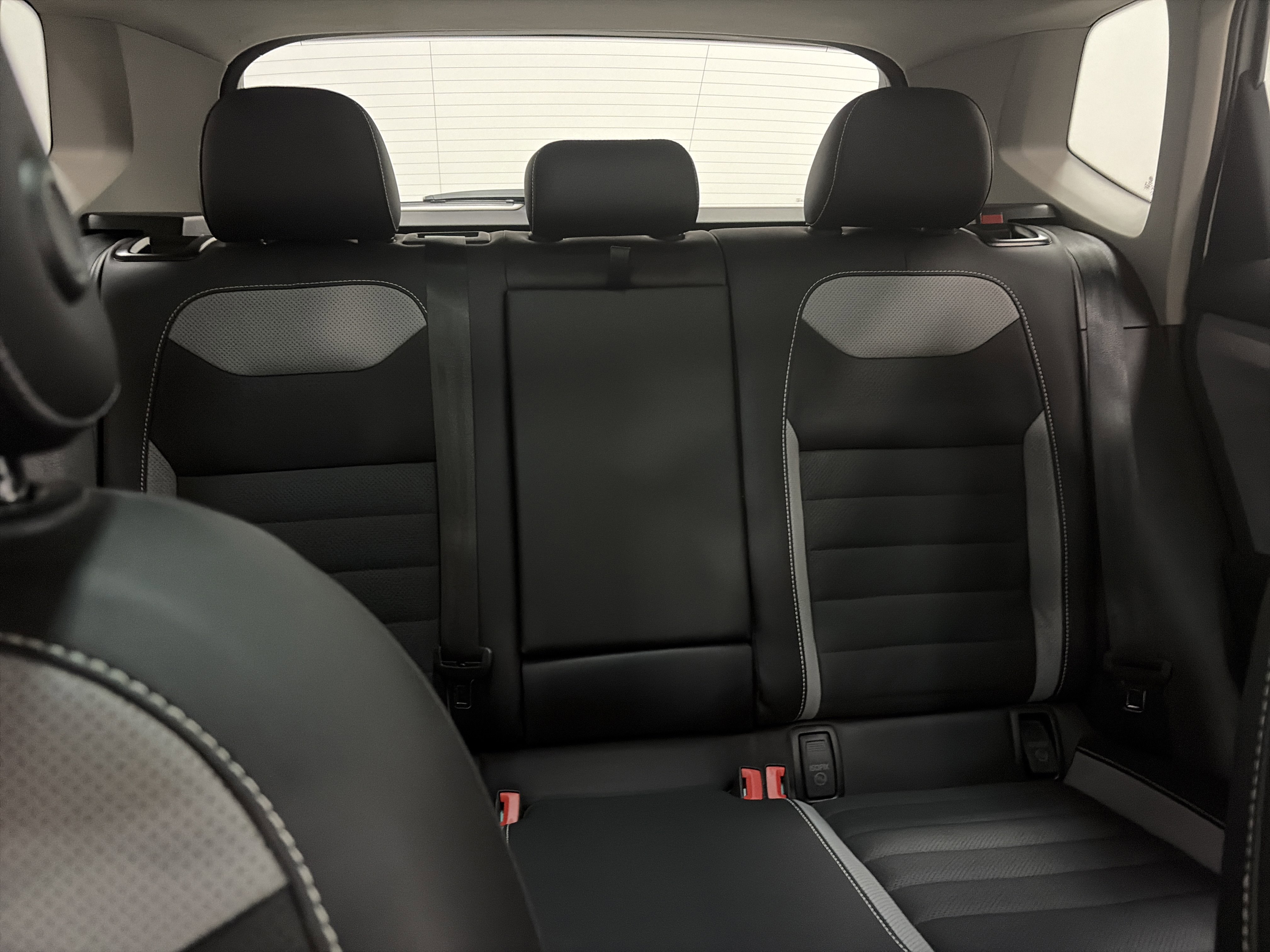 Certified 2022 Volkswagen Taos SEL AWD/4WD image 34