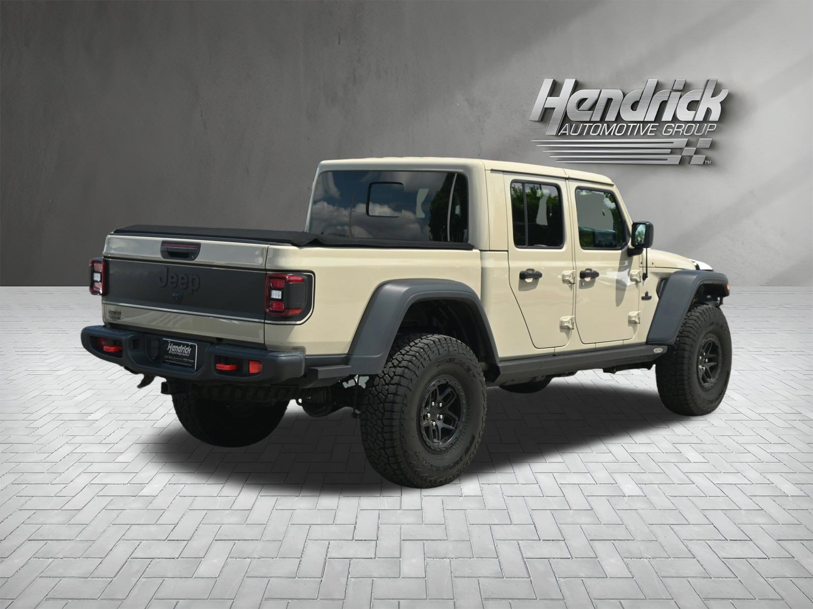 Used 2020 Jeep Gladiator Rubicon AWD/4WD image 10