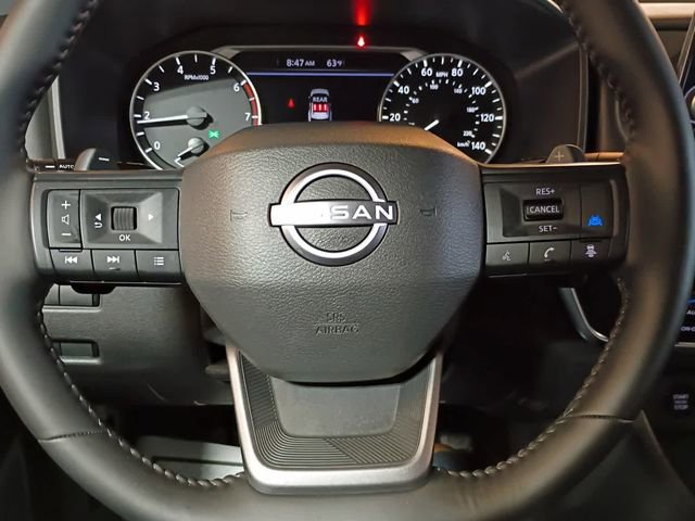 Used 2025 Nissan Rogue SV AWD/4WD image 16