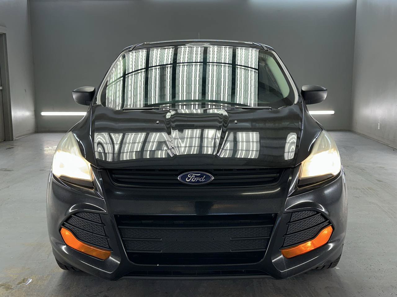 Used 2014 Ford Escape S FWD image 2