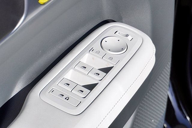New 2026 Hyundai Santa Fe SEL FWD image 28