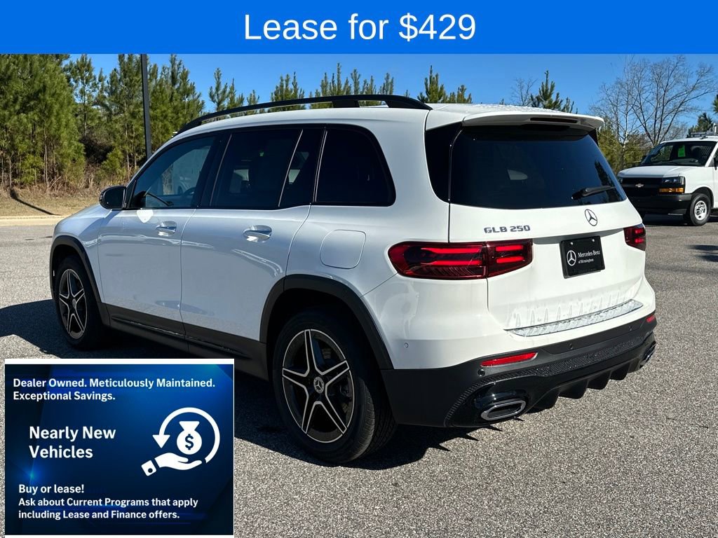 Used 2025 Mercedes-Benz GLB 250 GLB 250 image 9