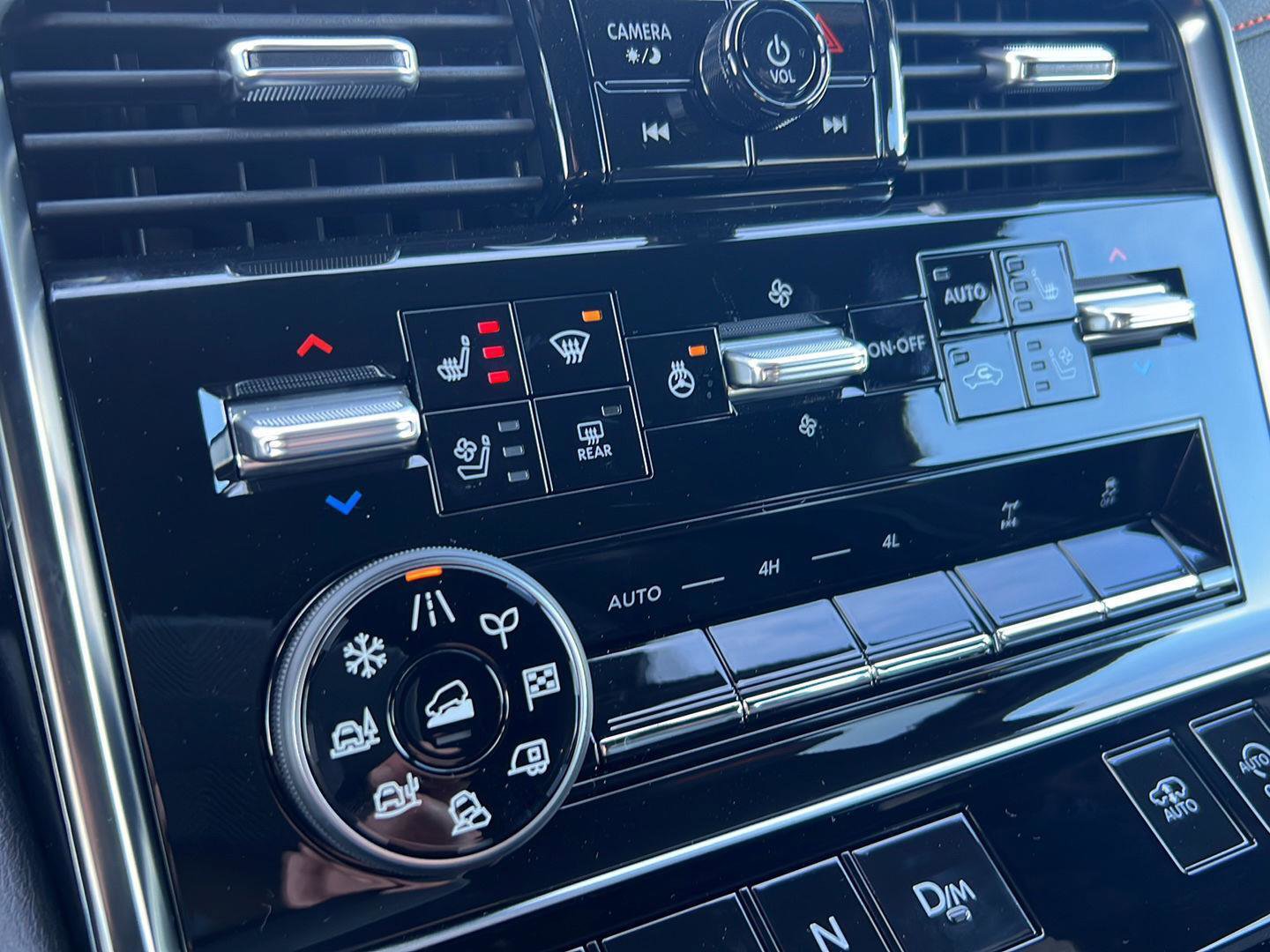 New 2026 Nissan Armada PRO-4X image 33