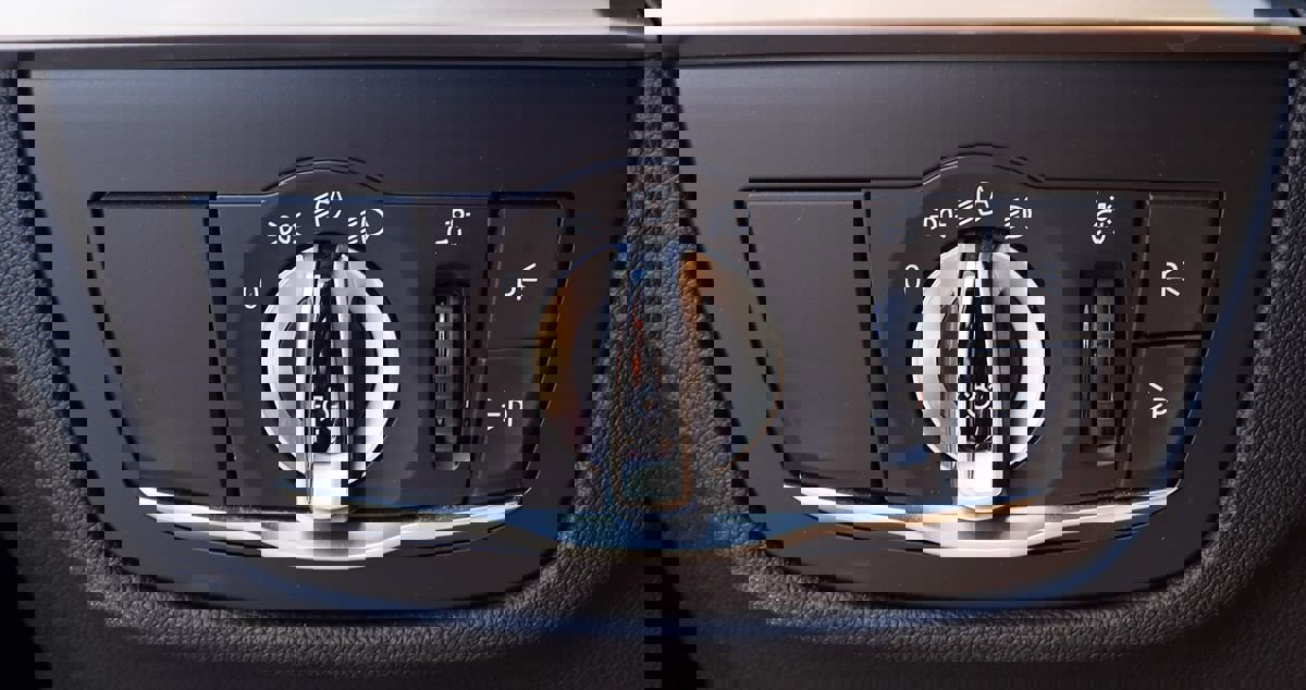 Used 2022 BMW X3 sDrive30i w/ Convenience Package image 44