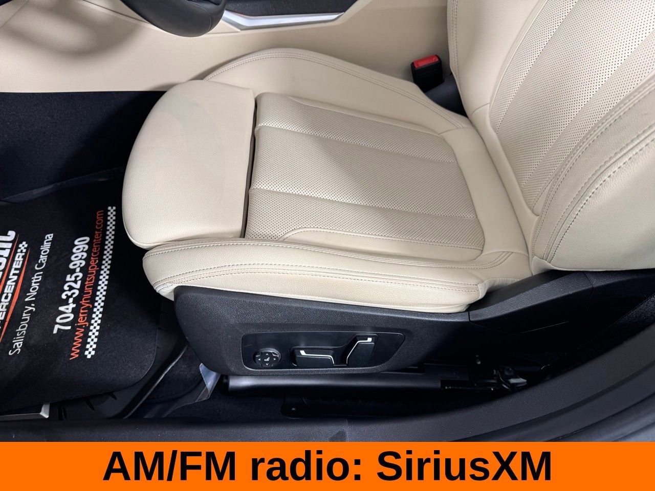 Used 2024 BMW 330i xDrive Sedan w/ Convenience Package image 14