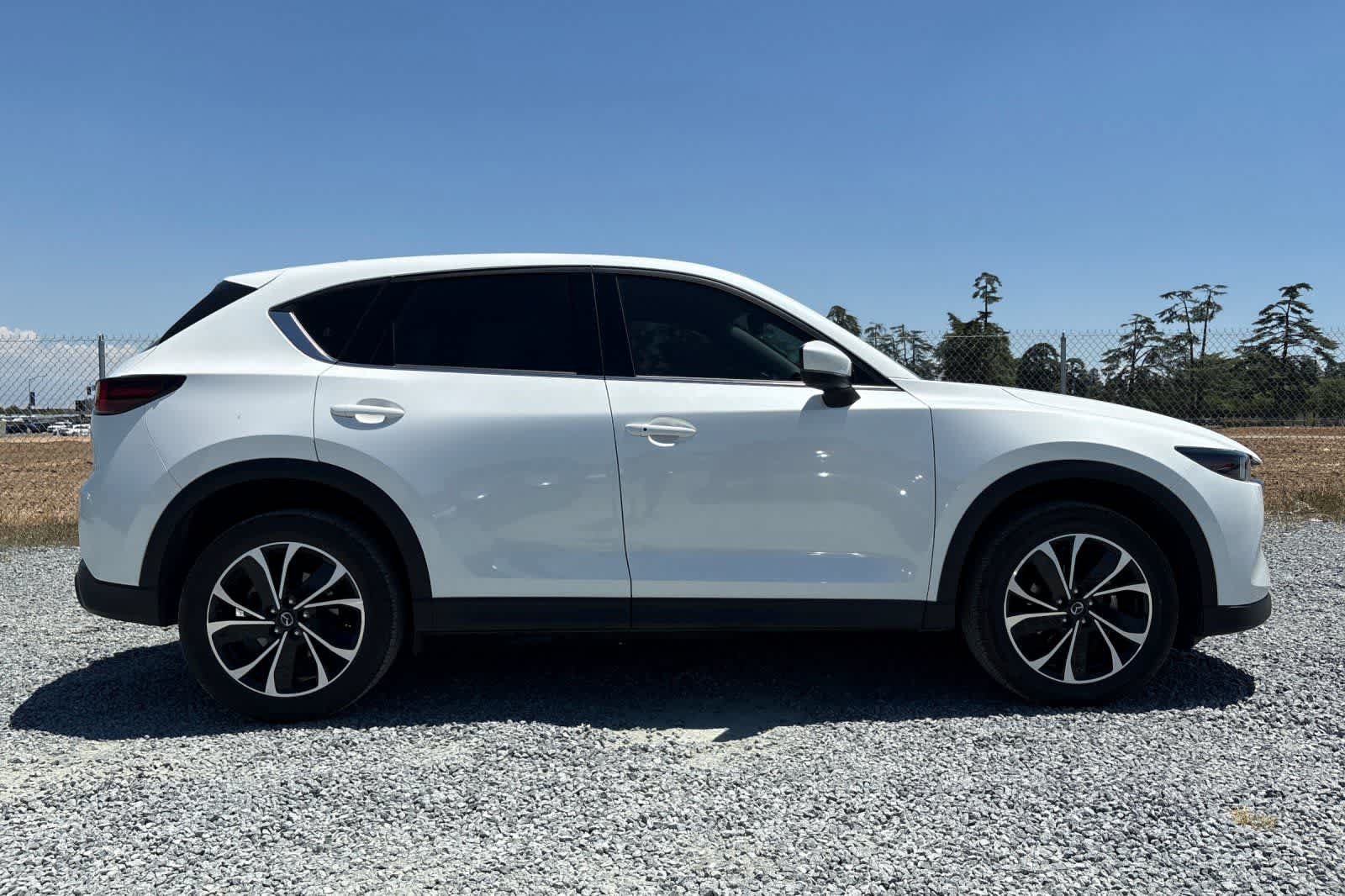 Used 2022 MAZDA CX-5 AWD 2.5 S w/ Premium Package image 9