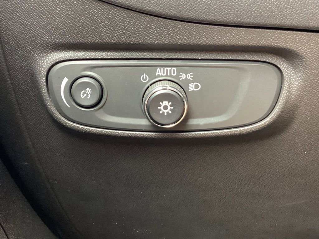 Used 2024 Chevrolet Equinox LT image 29