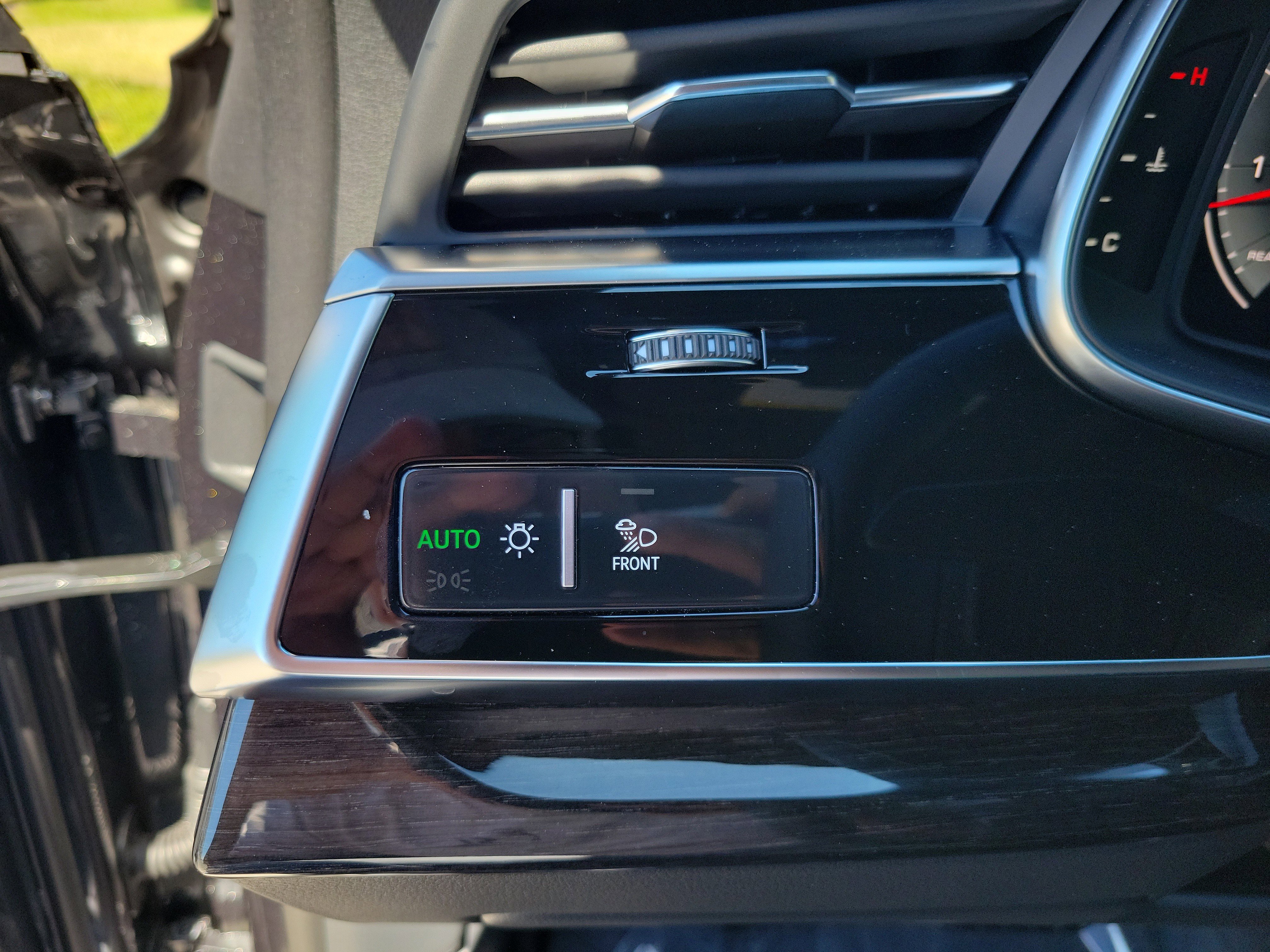 New 2026 Audi Q8 Premium Plus AWD/4WD image 31