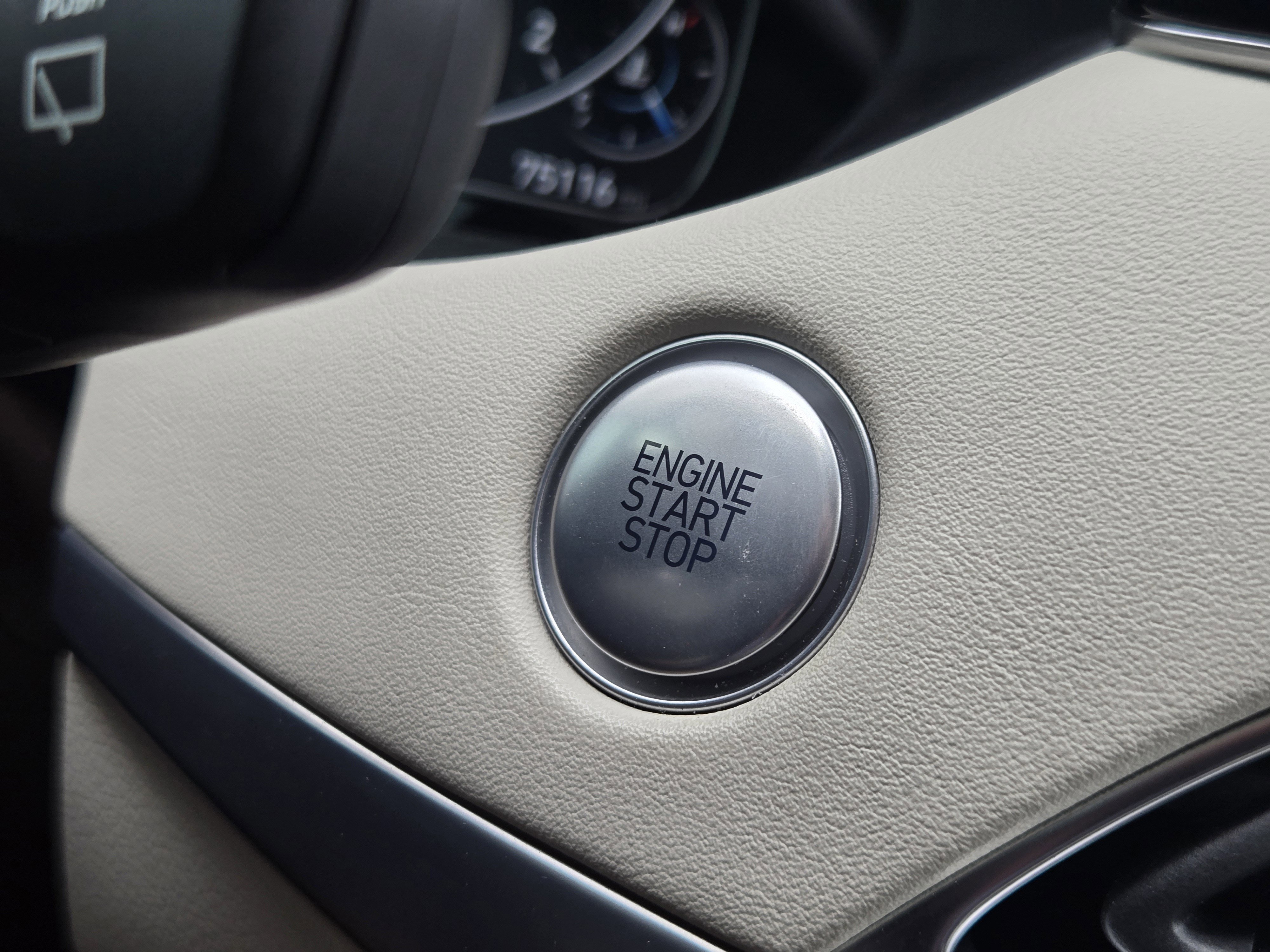 Used 2020 Hyundai Palisade Limited image 19