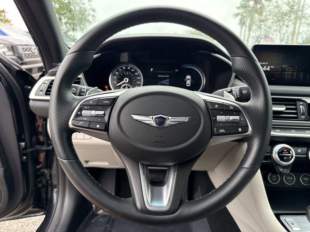 Used 2023 Genesis G70 2.0T RWD image 27