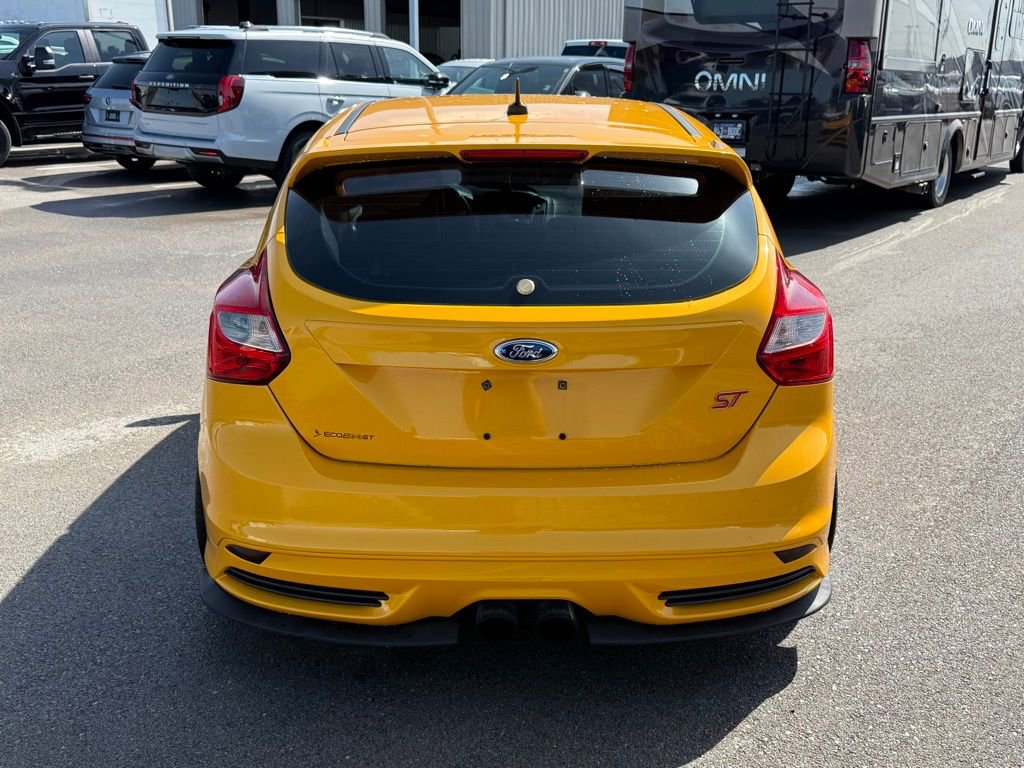 Used 2013 Ford Focus ST FWD image 19