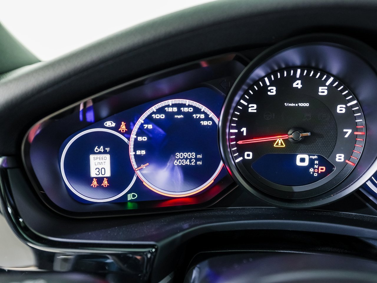 Certified 2023 Porsche Panamera Platinum Edition image 15