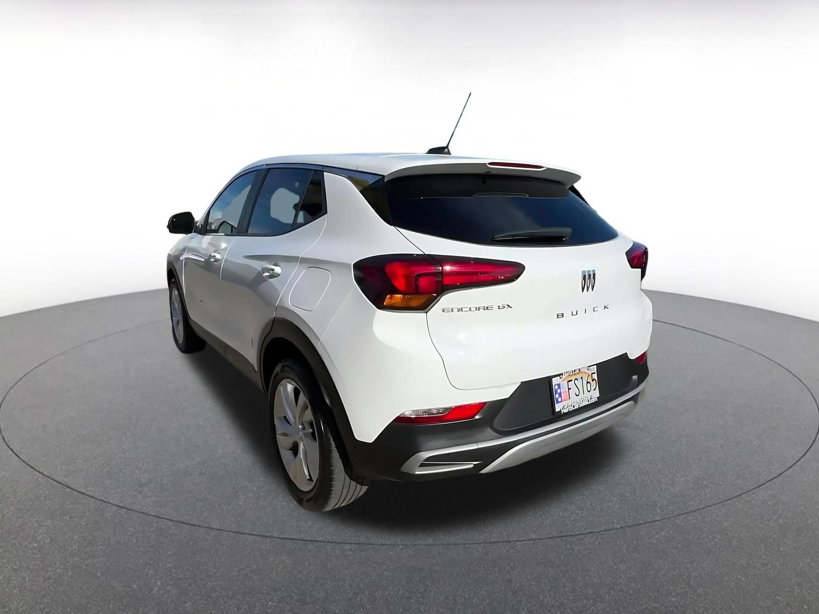 Used 2025 Buick Encore GX Preferred FWD image 10
