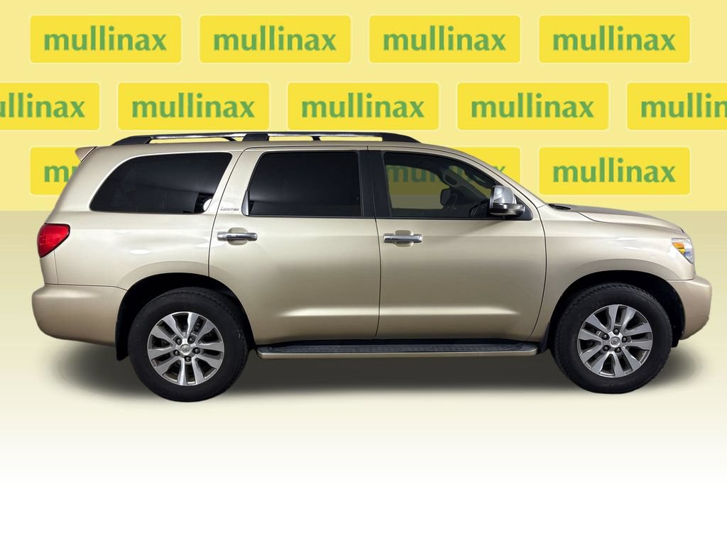 Used 2017 Toyota Sequoia Limited w/ Safety & Convenience Package AWD/4WD image 2