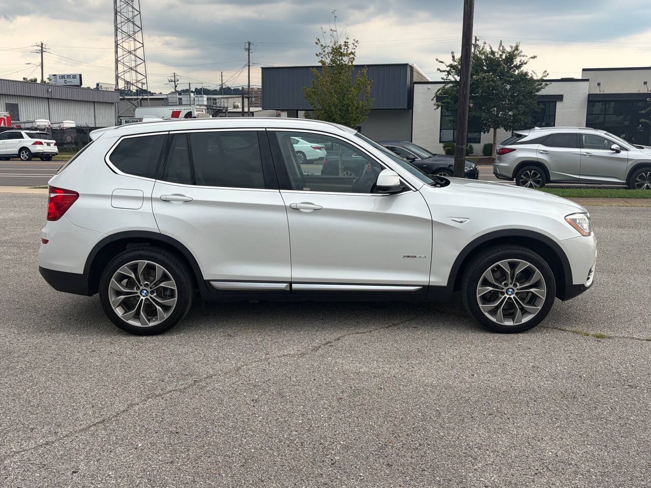 Used 2017 BMW X3 xDrive35i AWD/4WD image 4