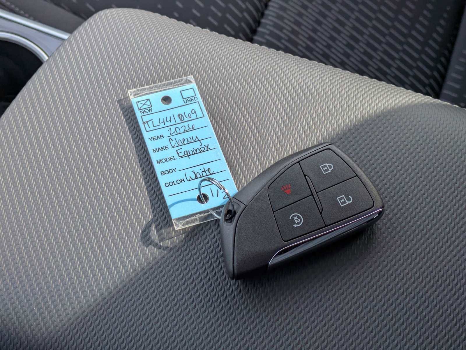 New 2026 Chevrolet Equinox LT image 32