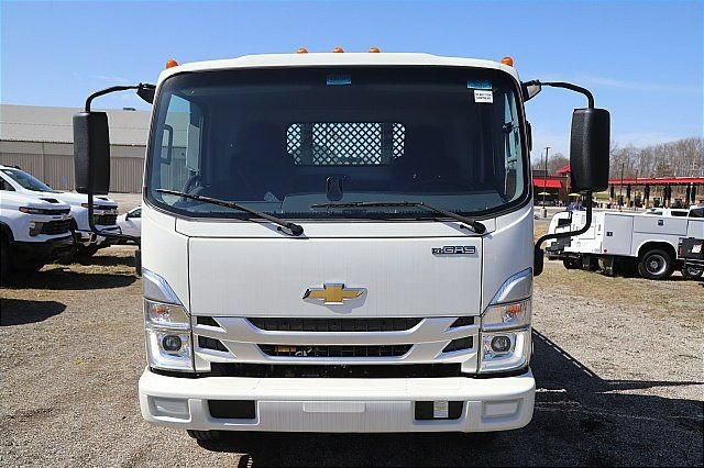 New 2025 Chevrolet Low Cab Forward RWD image 9