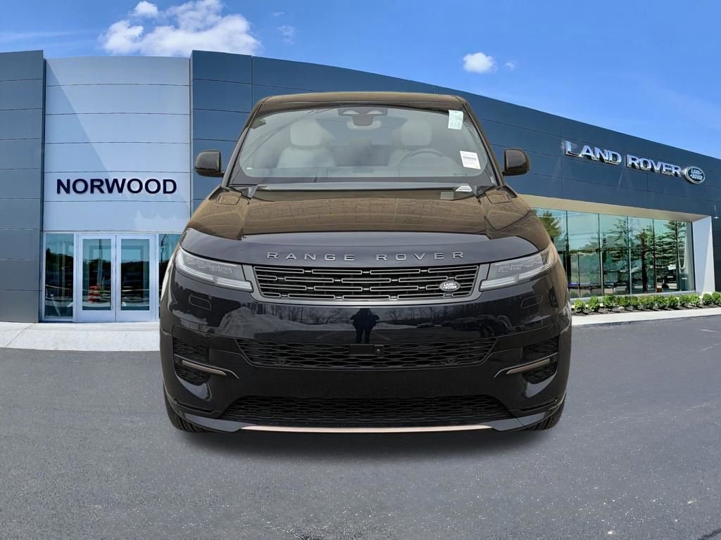 New 2026 Land Rover Range Rover Sport Dynamic SE AWD/4WD image 2