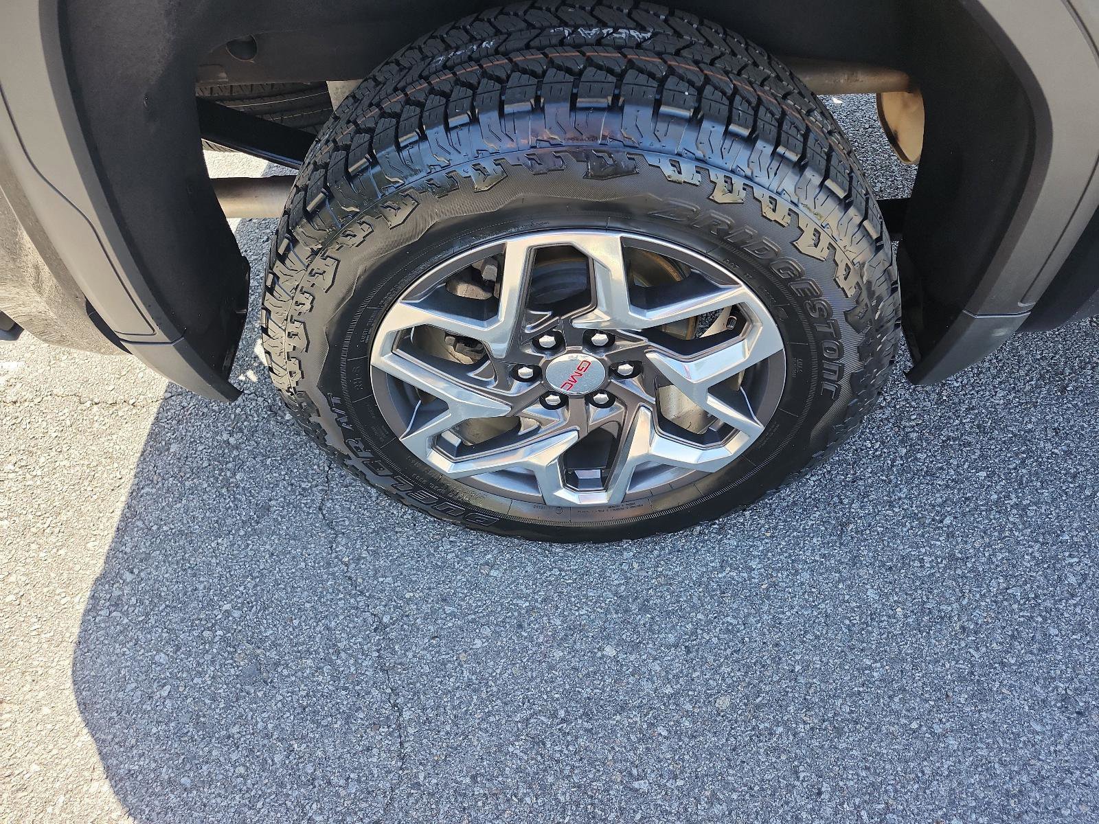 Certified 2024 GMC Sierra 1500 SLT w/ SLT Premium Package image 6