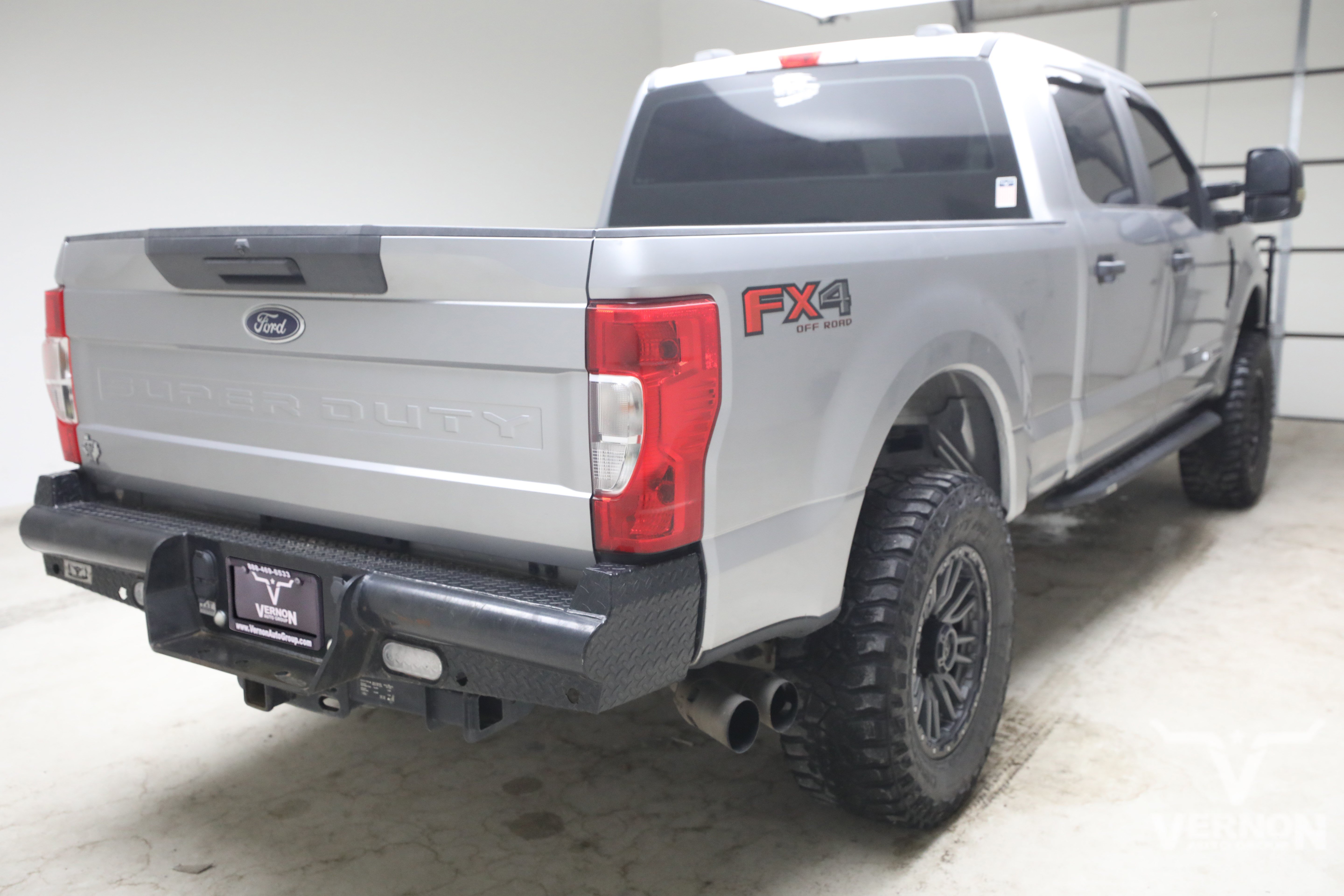 Used 2020 Ford F250 XL w/ STX Appearance Package AWD/4WD image 4