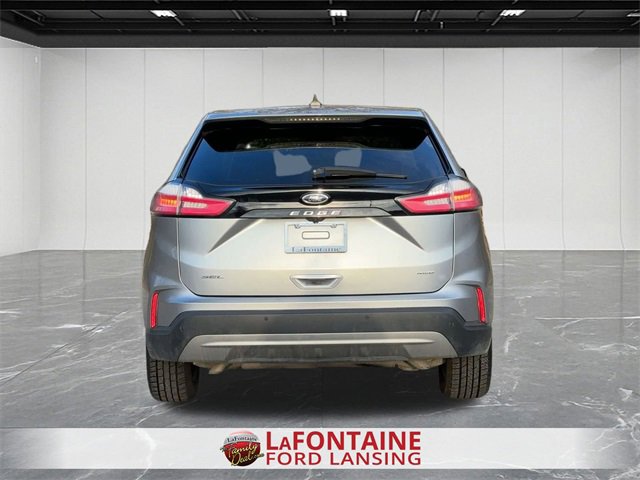 Used 2023 Ford Edge SEL image 4