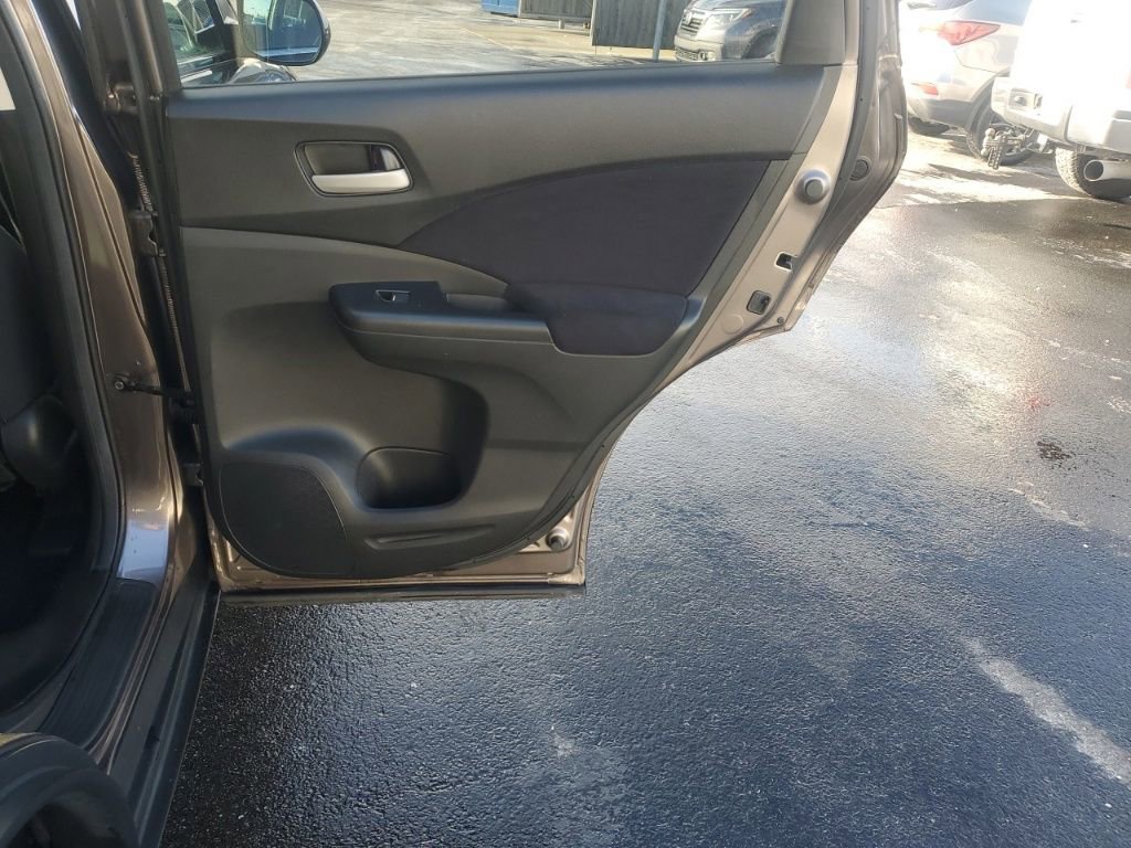 Used 2014 Honda CR-V EX image 29