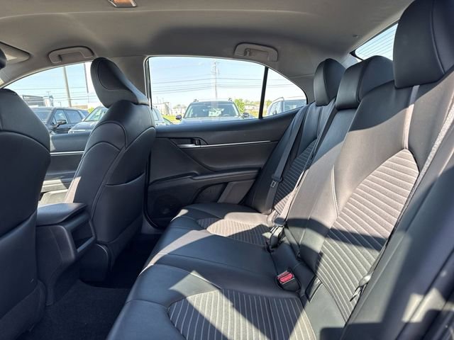 Used 2024 Toyota Camry SE FWD image 9