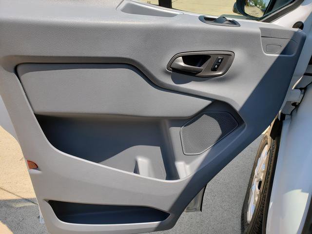 Used 2015 Ford Transit 350 XLT RWD image 11