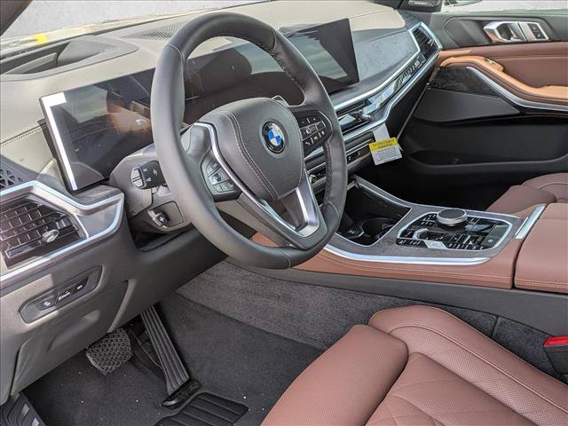 New 2026 BMW X5 xDrive40i w/ Premium Package AWD/4WD image 3