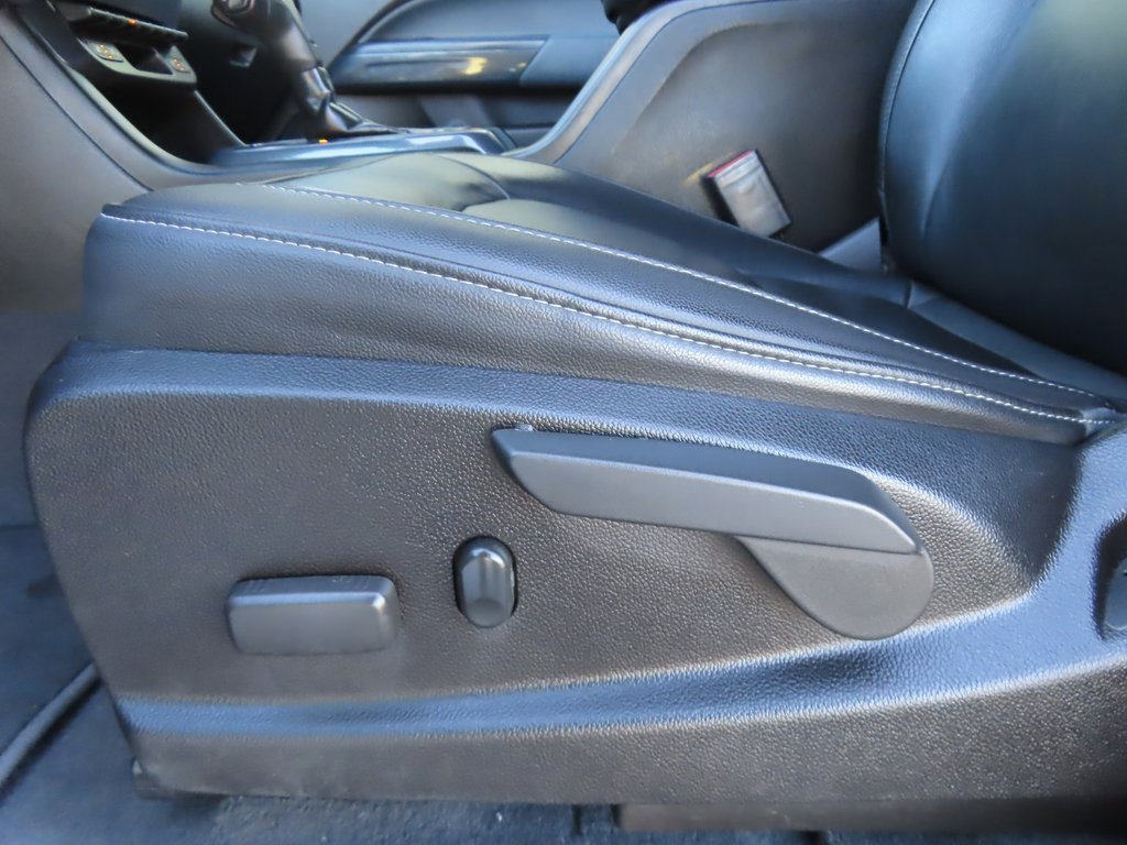 Used 2021 Chevrolet Colorado Z71 w/ Safety Package image 9