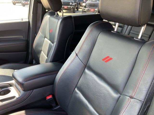 Certified 2025 Dodge Durango GT image 12