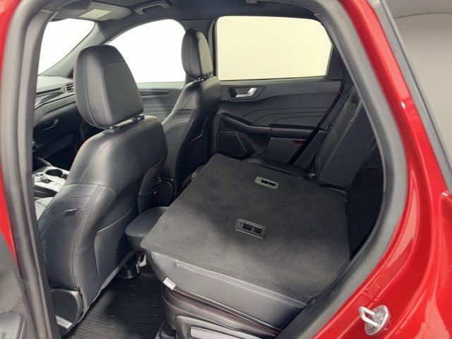 Used 2023 Ford Escape ST-Line w/ Tech Pack #1 AWD/4WD image 30