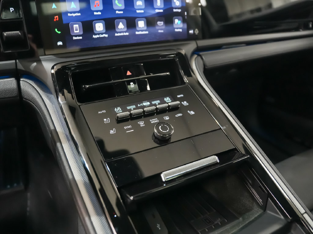 New 2026 Porsche Panamera 4 AWD/4WD image 30
