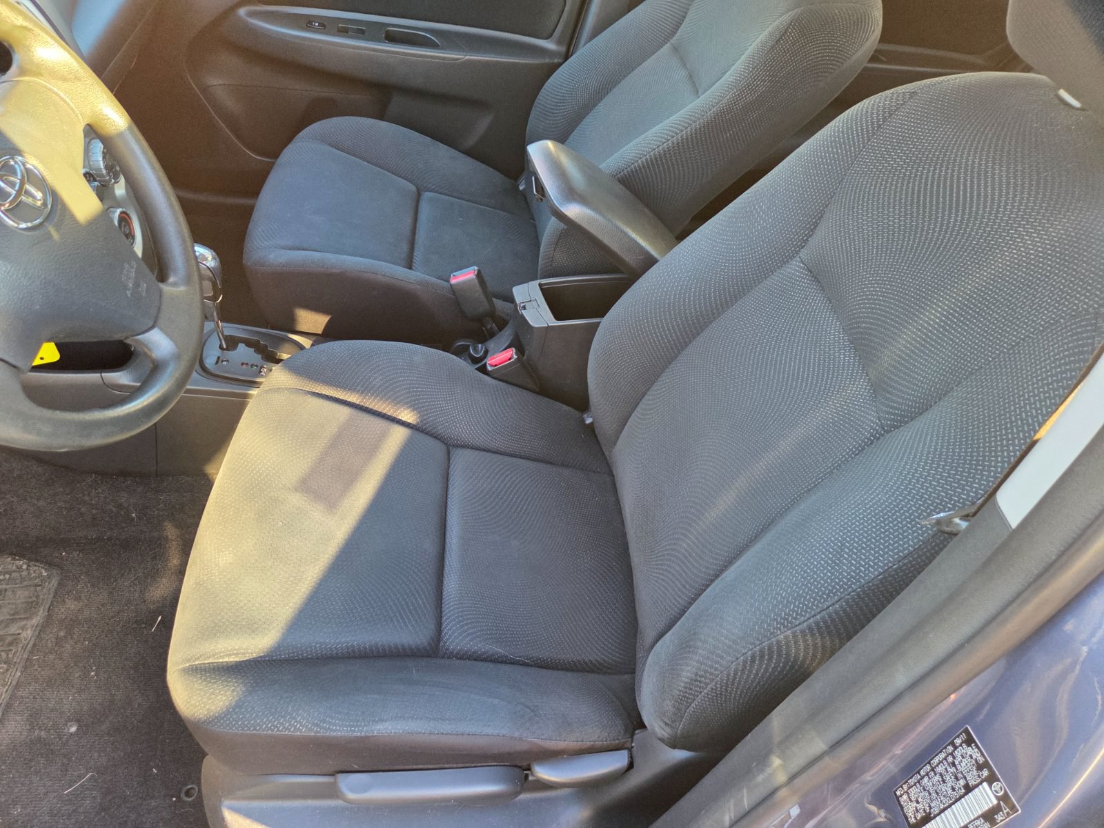 Used 2012 Toyota Yaris Sedan FWD image 7