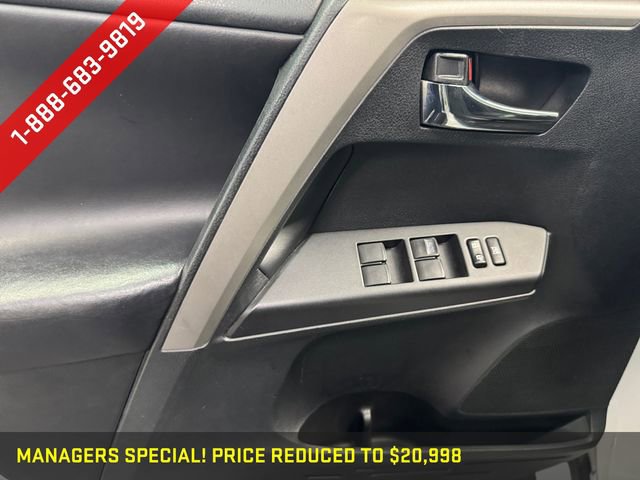 Used 2018 Toyota RAV4 XLE AWD/4WD image 26