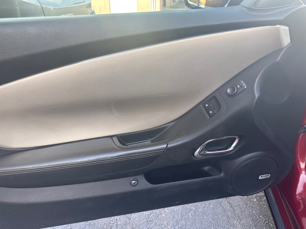 Used 2010 Chevrolet Camaro LT RWD image 16