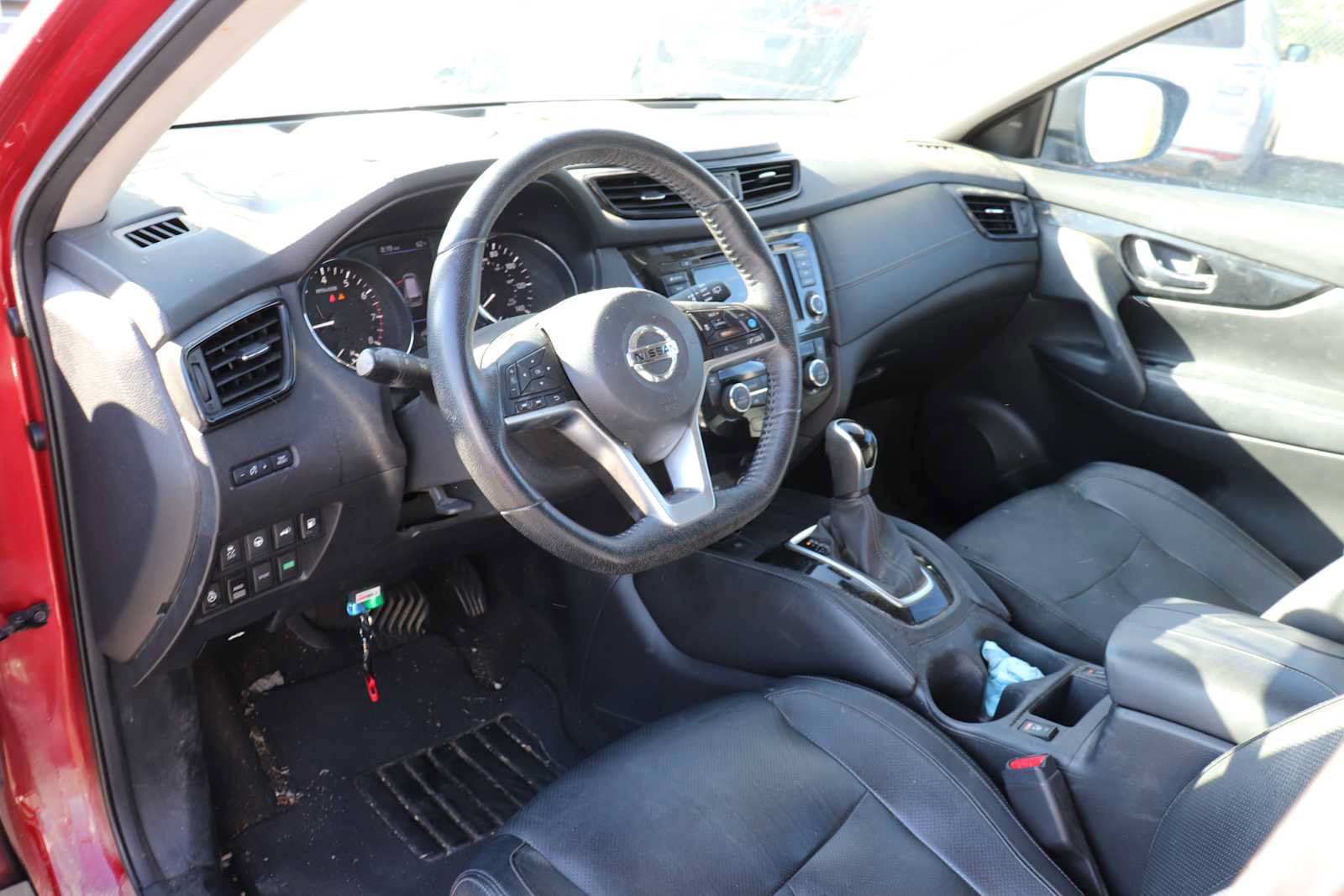 Used 2019 Nissan Rogue SL w/ Premium Package AWD/4WD image 10