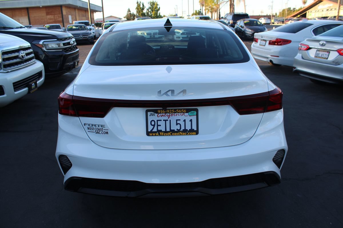 Used 2023 Kia Forte LXS FWD image 6