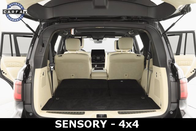 Used 2024 INFINITI QX80 Sensory image 17