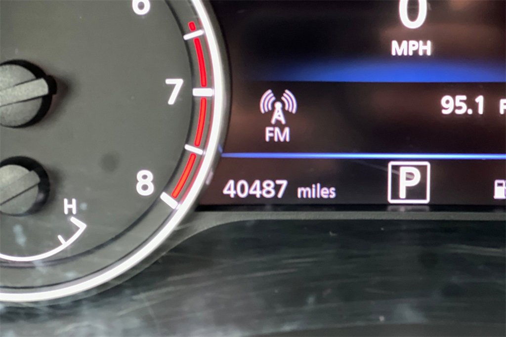 Used 2024 Nissan Sentra SV image 28