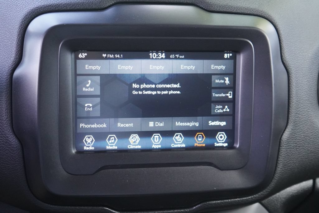 Used 2019 Jeep Renegade Latitude w/ Cold Weather Group FWD image 29