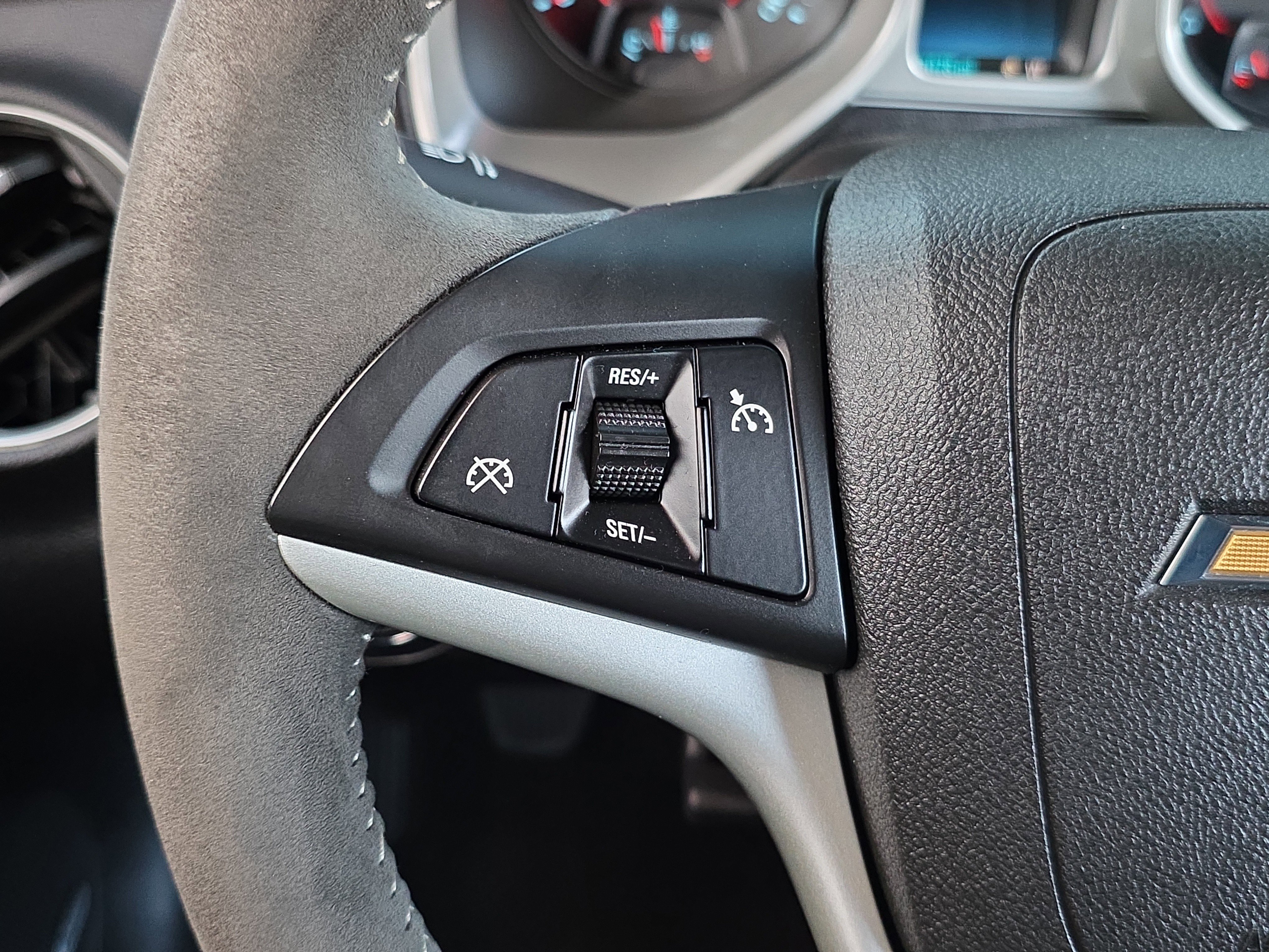 Used 2015 Chevrolet Camaro SS w/ SS Performance Package image 17