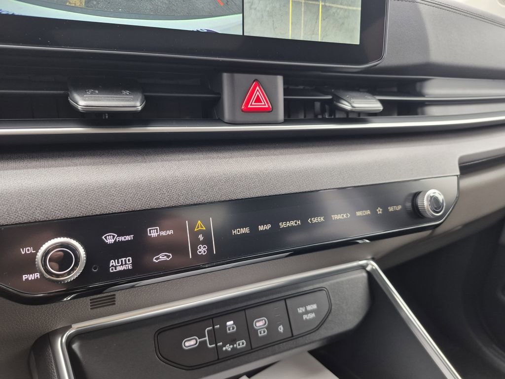 New 2026 Kia Carnival SX image 23