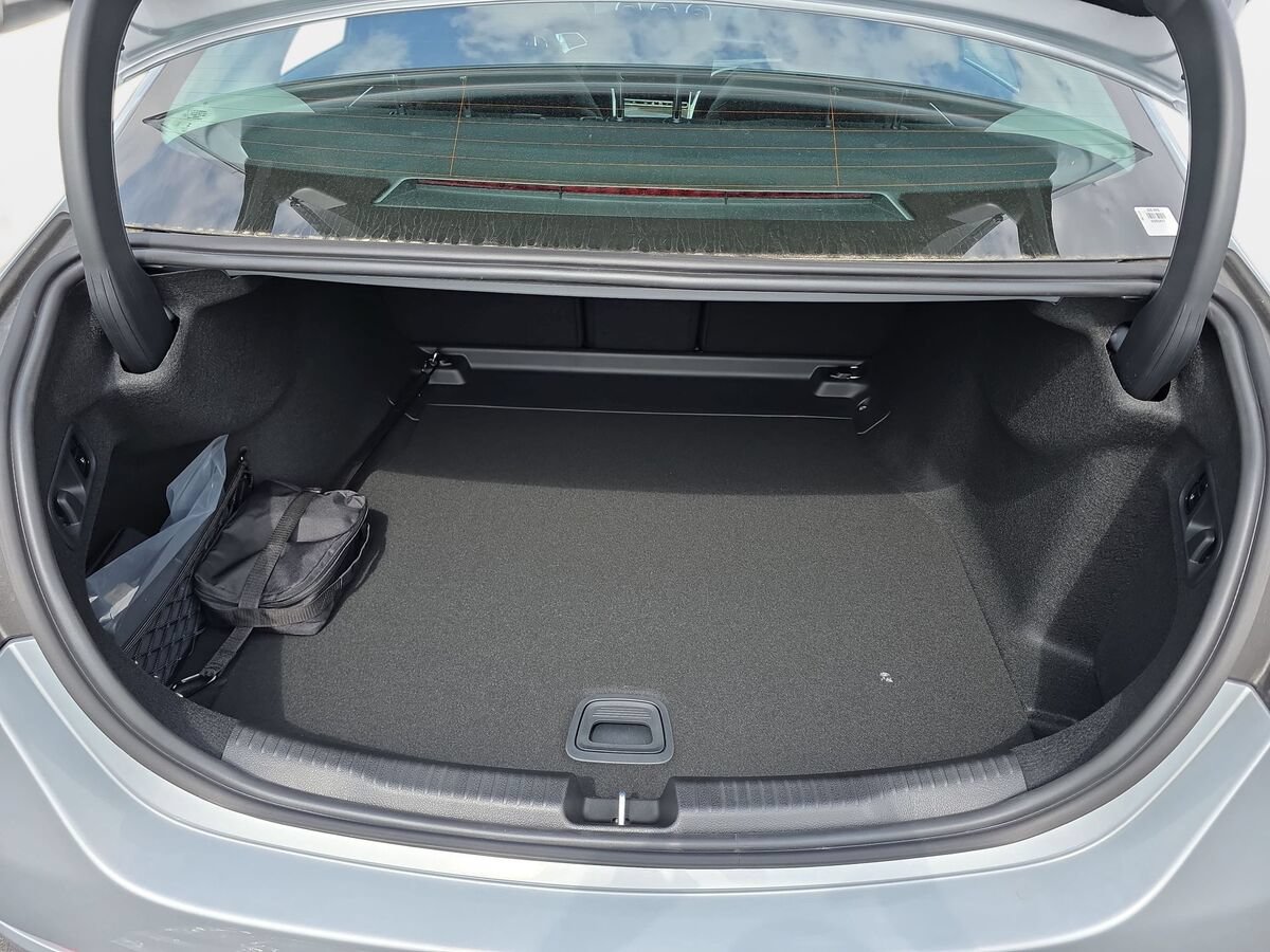 New 2026 Mercedes-Benz C 300 4MATIC Sedan image 12