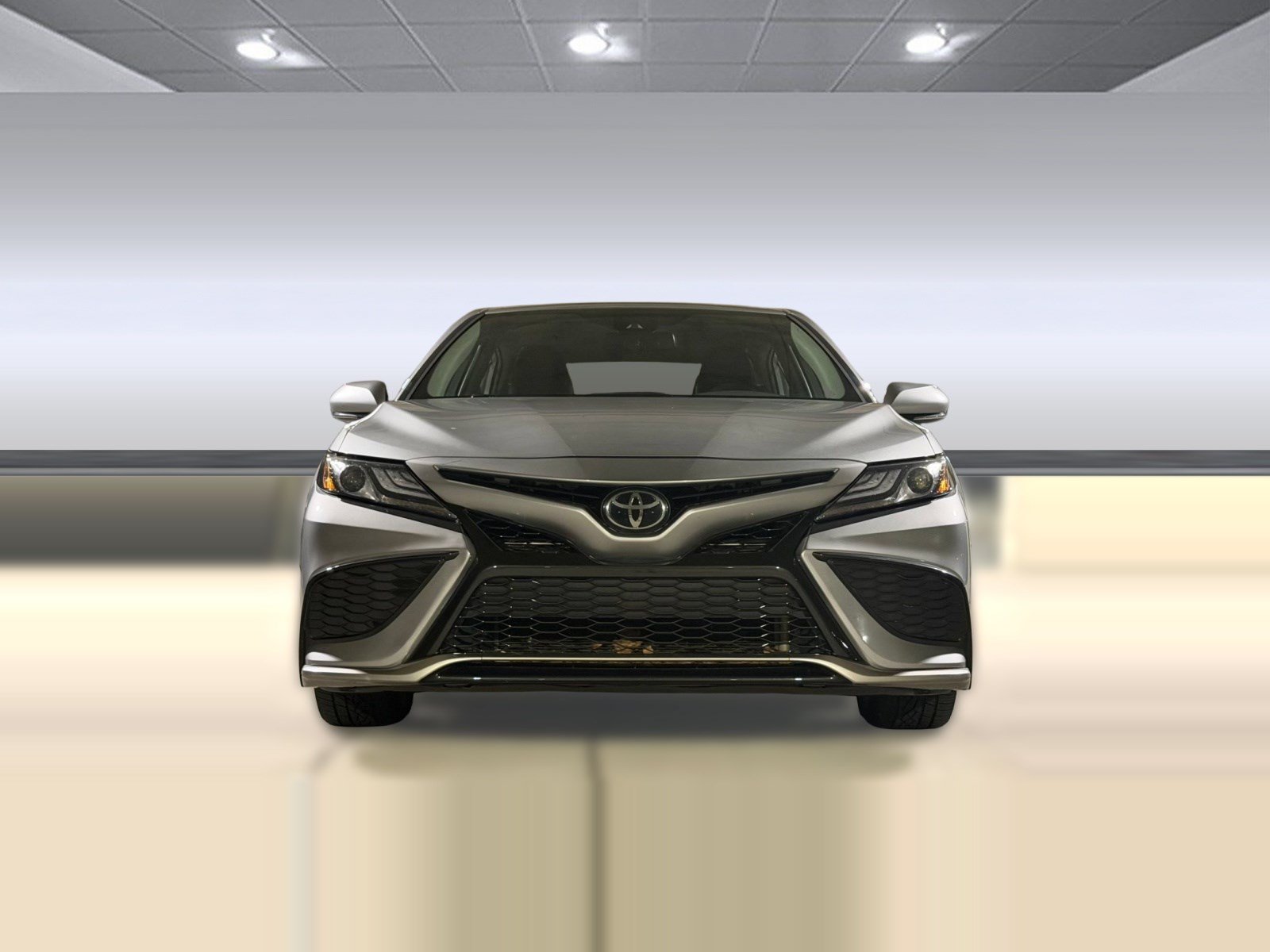Used 2024 Toyota Camry XSE FWD image 6