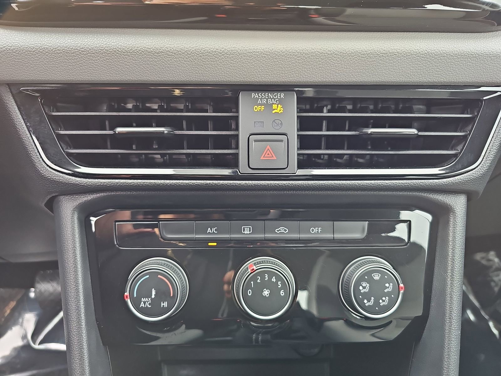 Used 2023 Volkswagen Taos S FWD image 22