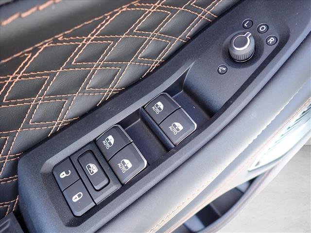 New 2026 Jeep Grand Cherokee Summit w/ Obsidian Package AWD/4WD image 18