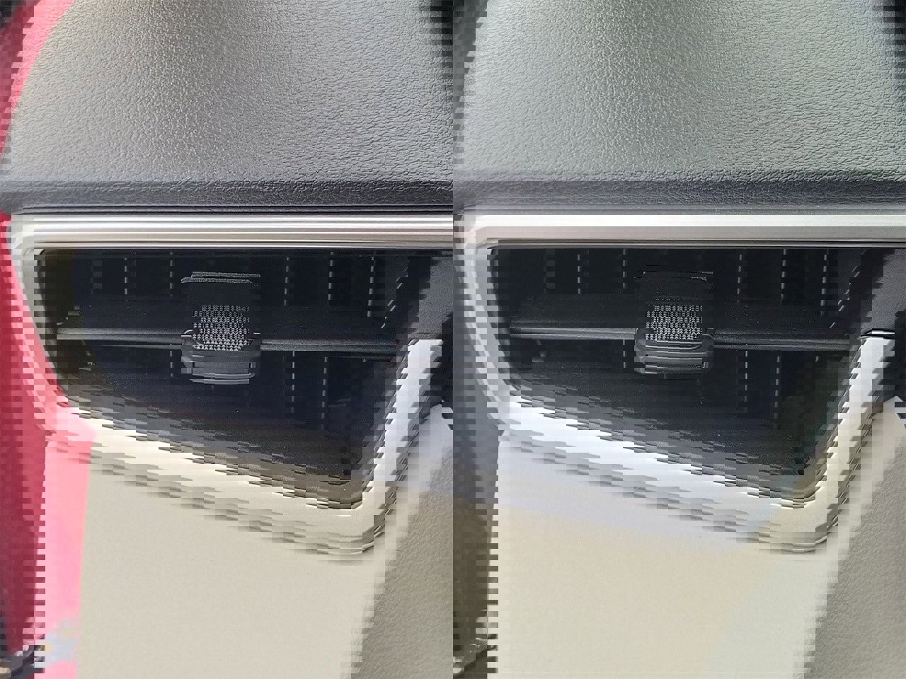 Used 2023 Toyota Corolla LE image 30