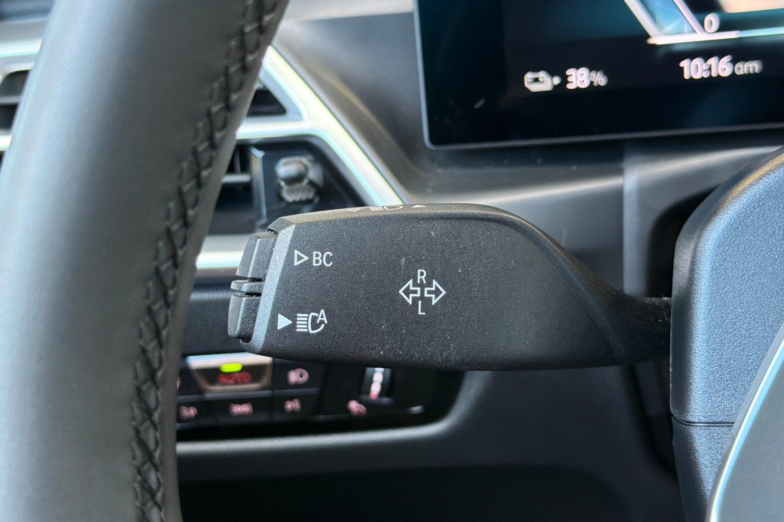 Used 2025 BMW i4 eDrive40 w/ M Sport Package RWD image 32