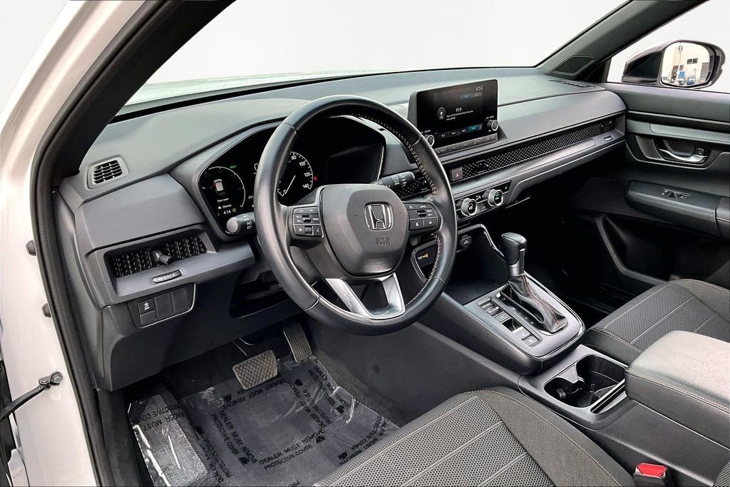 Certified 2025 Honda CR-V Sport image 12